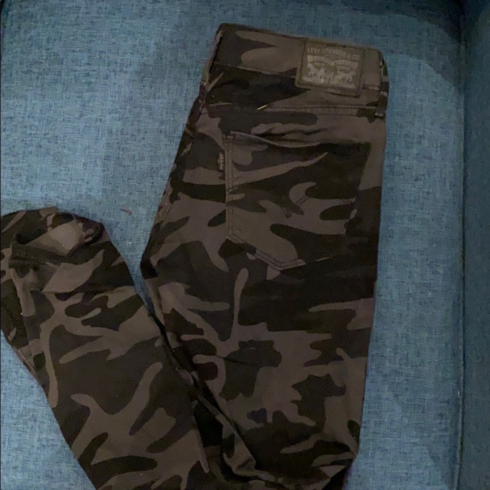 Levi pants